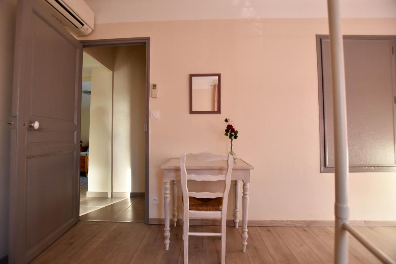 Coulège - Maison 3 chambres climatisées Arlés Exterior foto